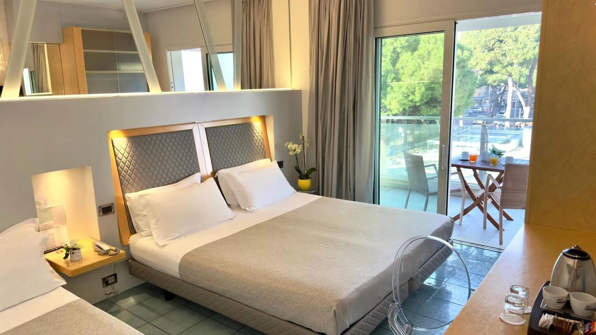 Club House Hotel Rimini 4*,