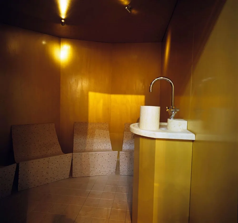****  Club House Hotel Rimini Italy