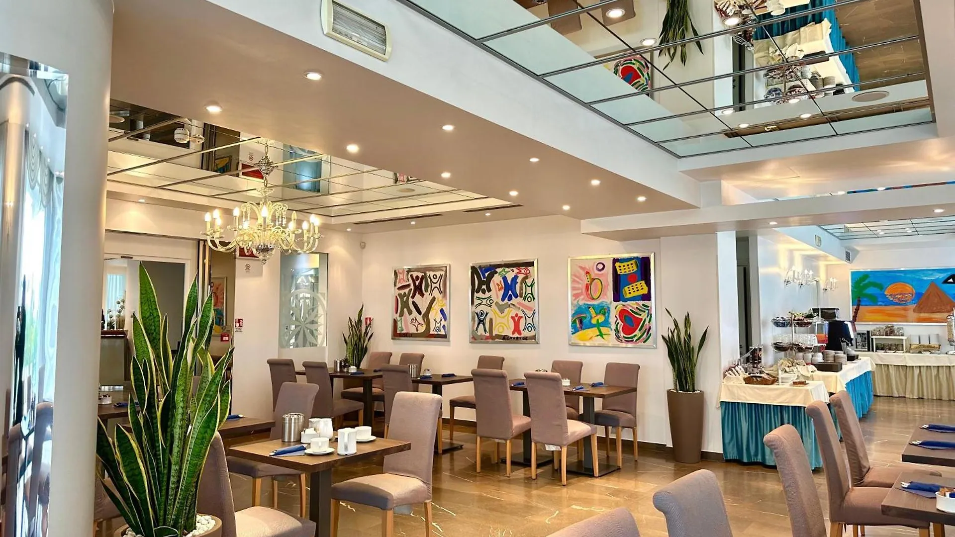 Club House Hotel Rimini Italien
