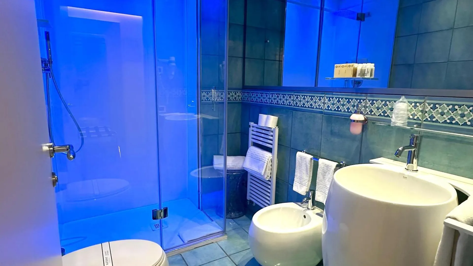 Club House Hotel Rimini 4*,  Italien